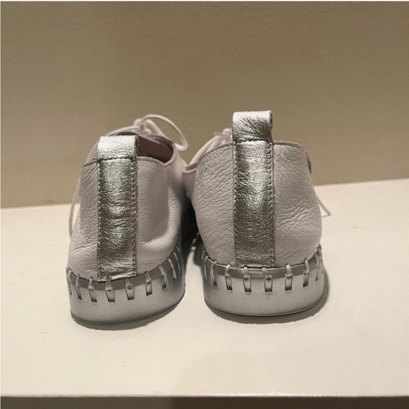 Django & Juliette DJ Hessie white leather cutout sneakers 39 - Picture 2 of 6